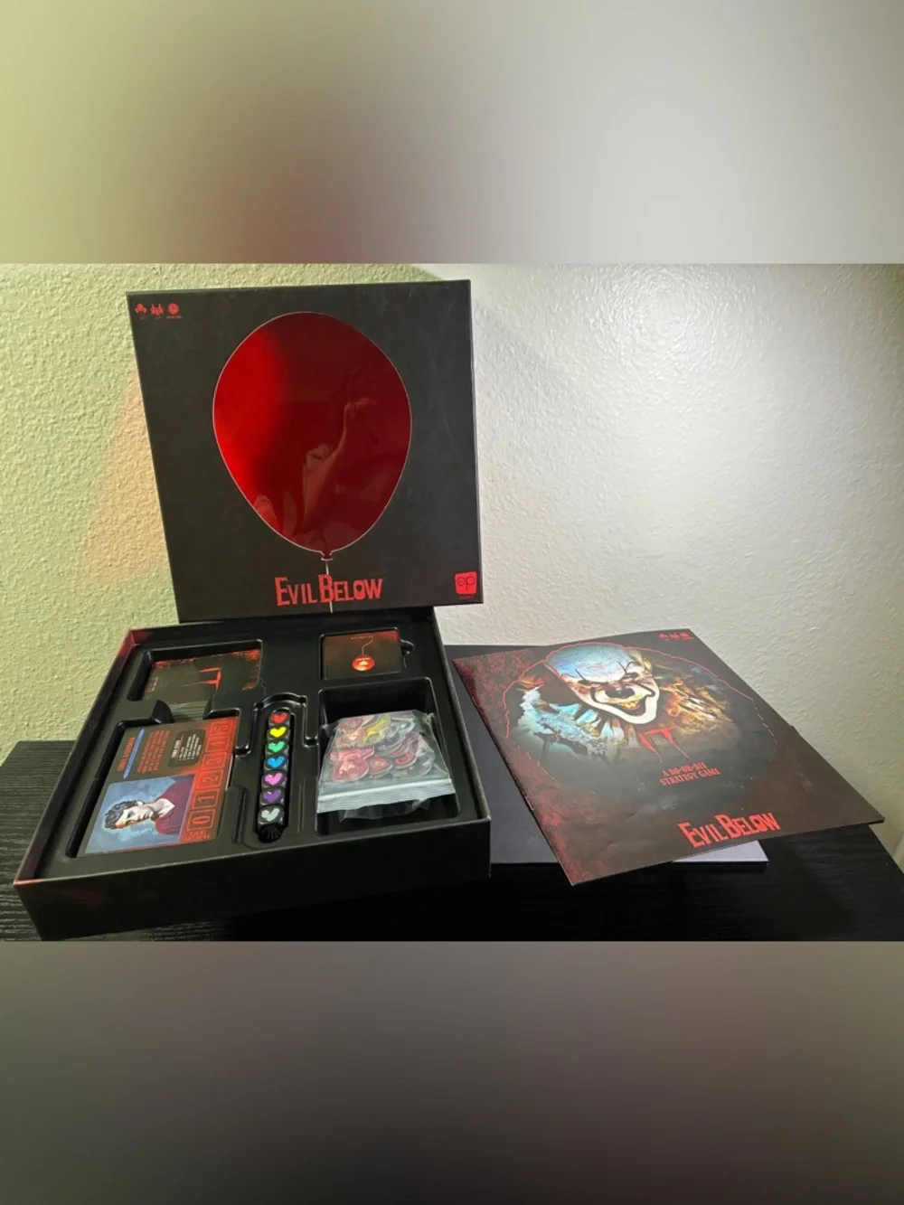 Evil Below Board Game IT Stephen King Pennywise Halloween Party 100% Complete